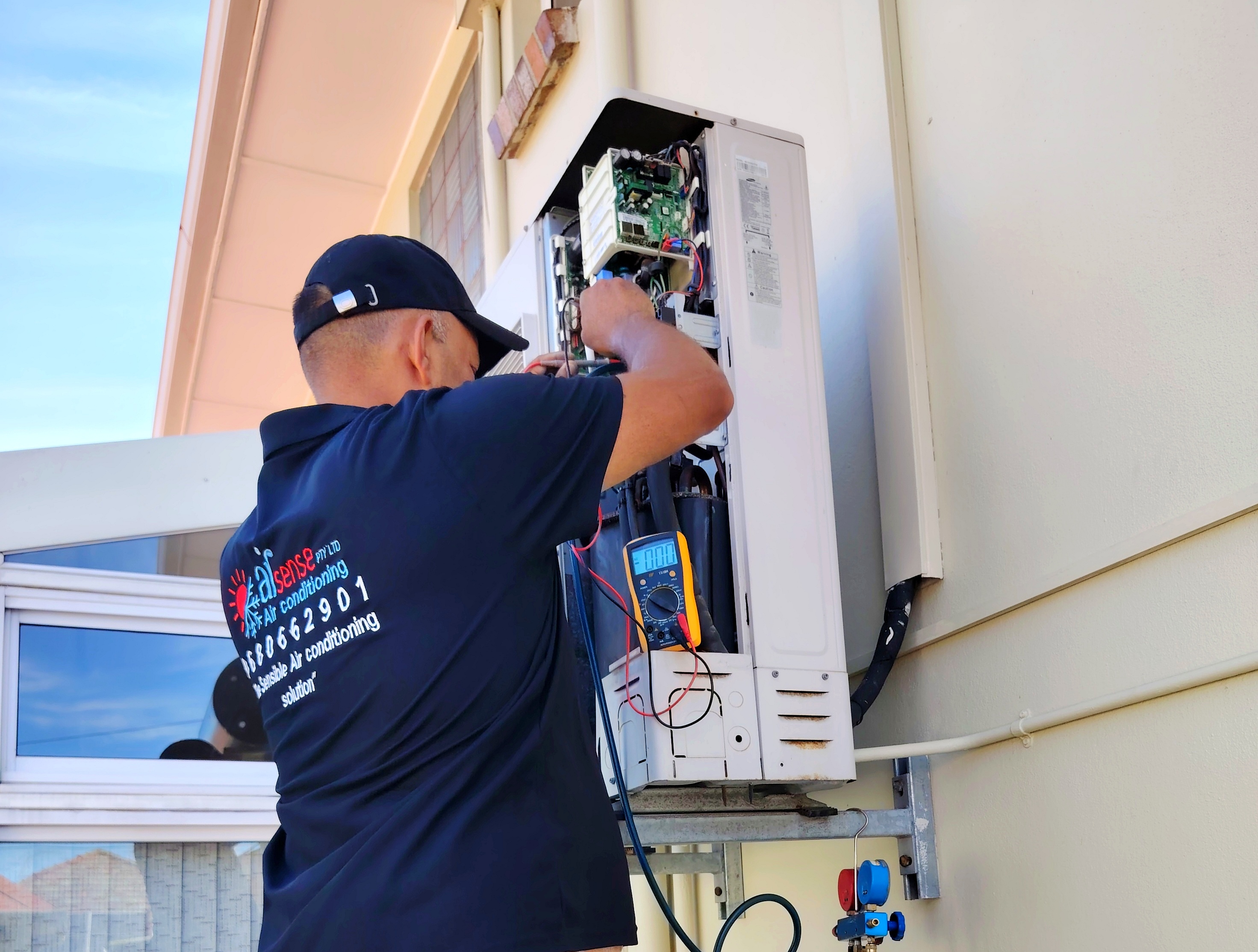 Fault finding and repairs on Samsung hide away inverter in Northern Suburbs Cape Town
