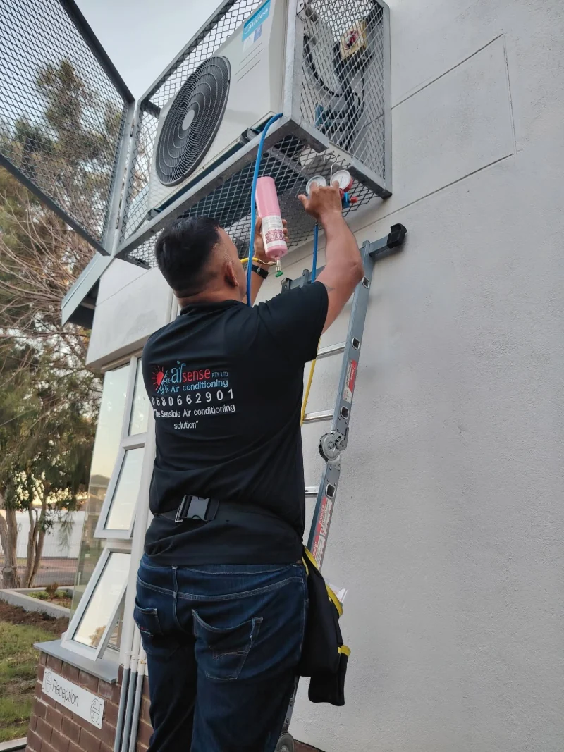 Major air conditioner servicing at Heathfield Primary School
