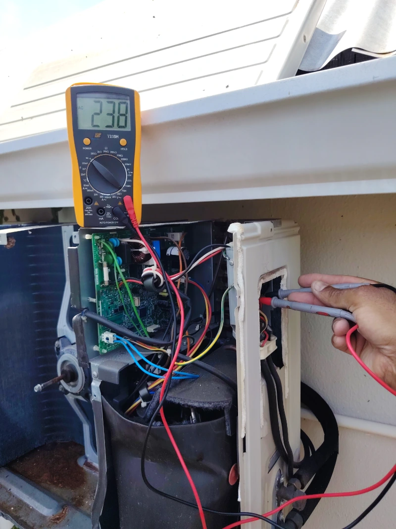 Brommersvlei air conditioning project photo 15