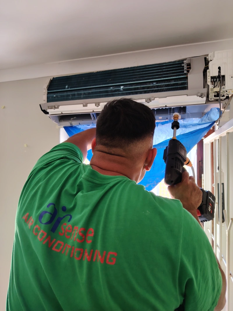 Samsung AR40 Air Conditioner Installation air conditioning project in Diep River, Cape Town — photo 15